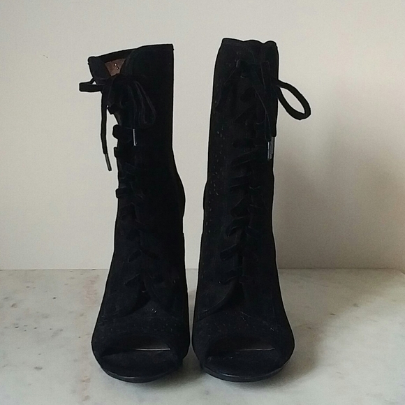 BCBG - suede laser cut open toe heels - Picture 3 of 8